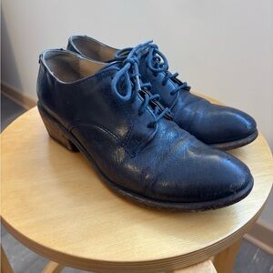 Frye Navy Women's Leather Oxfords